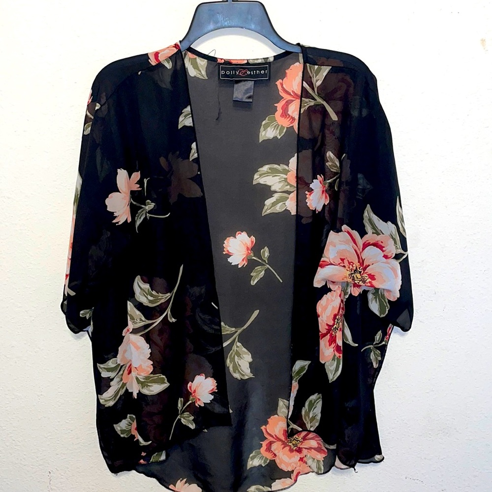 Black Floral Kimono